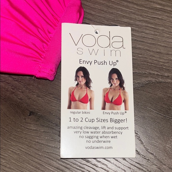 Voda Swim Hot Pink Bandeau Bikini Top - Picture 2 of 5